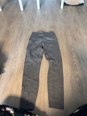 Lulu Lemon Womens Gray Seamless Stretch Leggings